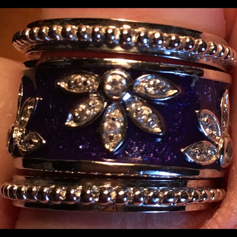 Three Stackable Rings - image 3